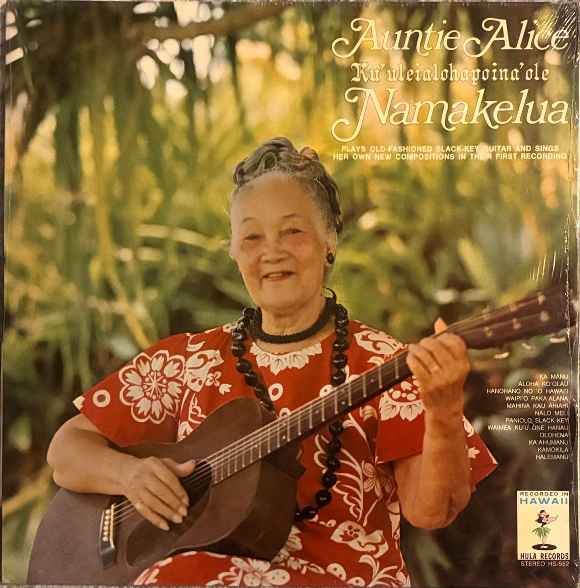 Auntie Alice Ku'uleialohapoina'ole Namakelua – S.T. – Galapagos