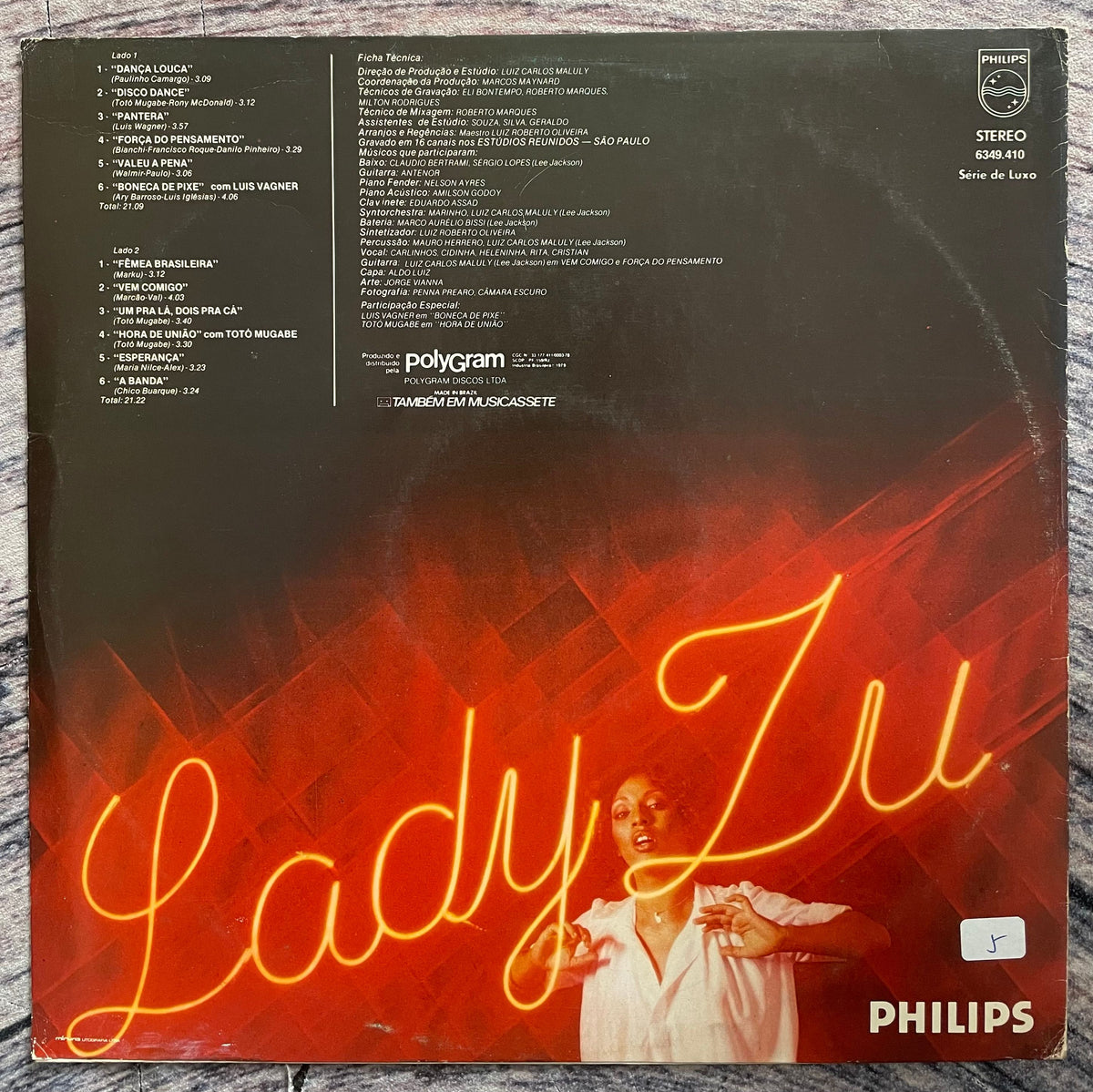 C2yC7PvQ_1200x1200.jpg?v=