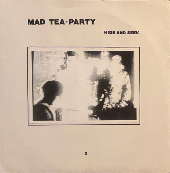 Mad Tea Party – Hide And Seek